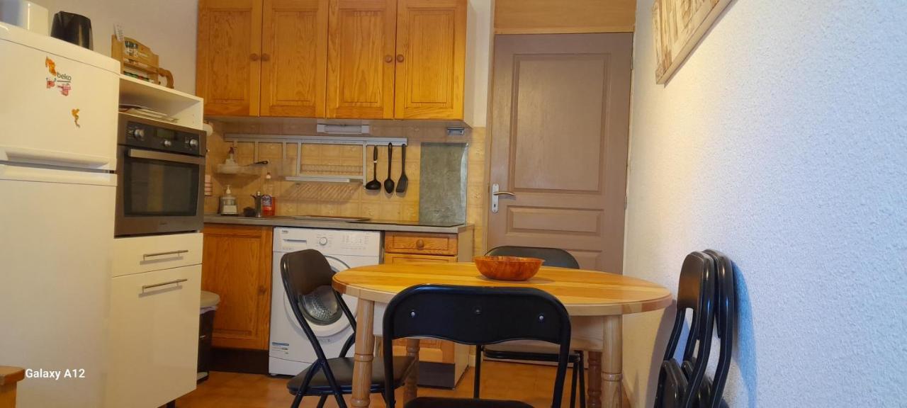Studio-Cabine 4 Pers, Wifi Et Garage. อักซ์-เลส์-แตร์มส์ ภายนอก รูปภาพ